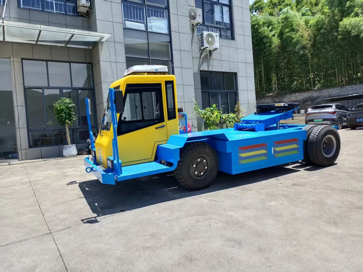 电动甩挂车 配置 9